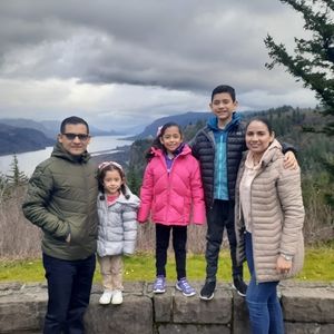 Meet your Posher, Zaira anais